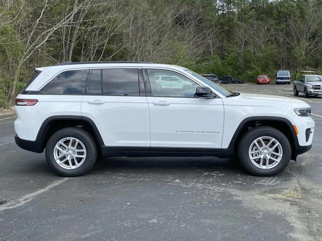 2025 Jeep Grand Cherokee GRAND CHEROKEE LAREDO X 4X2