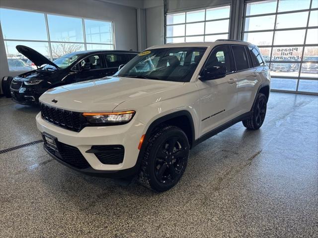 2025 Jeep Grand Cherokee GRAND CHEROKEE ALTITUDE X 4X4