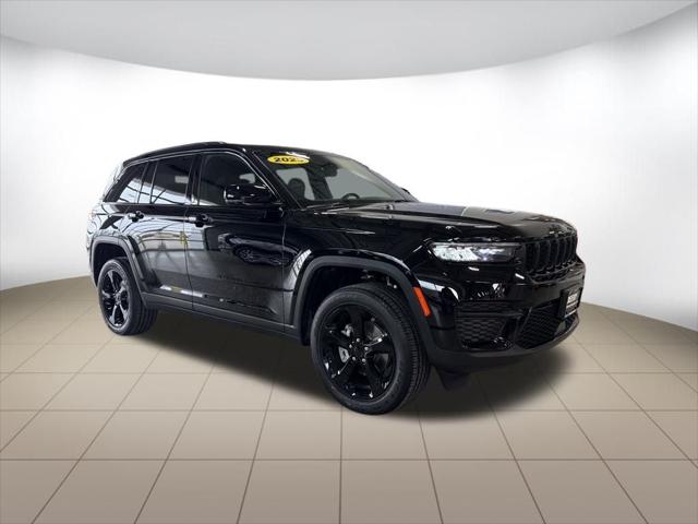 2025 Jeep Grand Cherokee GRAND CHEROKEE ALTITUDE X 4X4