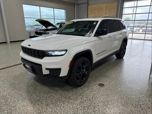 2025 Jeep Grand Cherokee GRAND CHEROKEE L ALTITUDE X 4X4