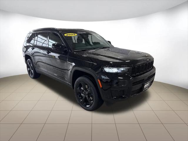 2025 Jeep Grand Cherokee GRAND CHEROKEE L ALTITUDE X 4X4