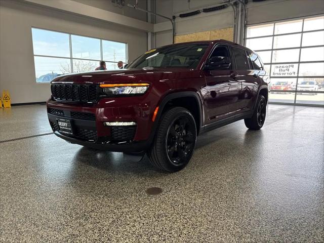2025 Jeep Grand Cherokee GRAND CHEROKEE L LIMITED 4X4