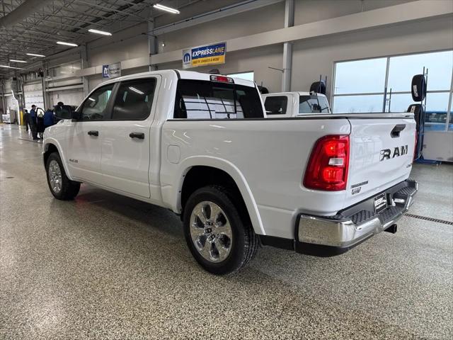 2025 RAM Ram 1500 RAM 1500 BIG HORN CREW CAB 4X4 57 BOX