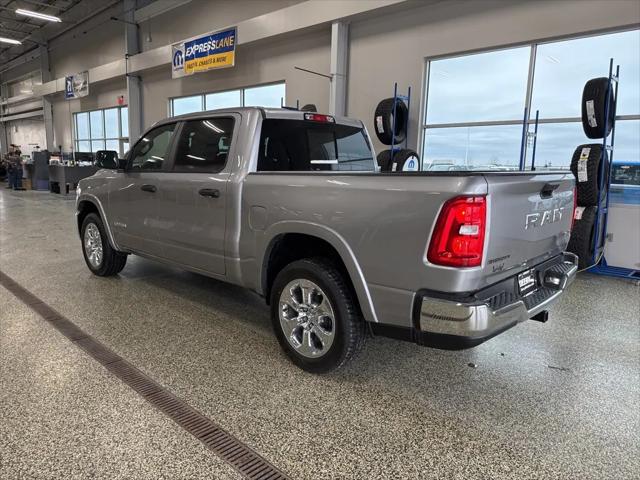 2025 RAM Ram 1500 RAM 1500 BIG HORN CREW CAB 4X4 57 BOX