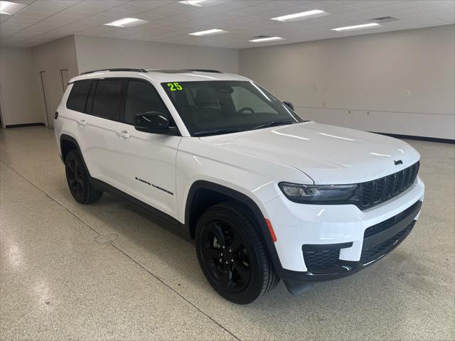 2025 Jeep Grand Cherokee GRAND CHEROKEE L ALTITUDE X 4X4