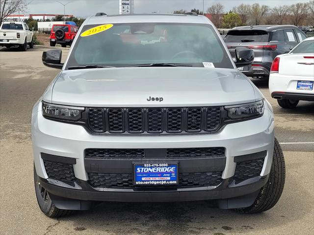2025 Jeep Grand Cherokee GRAND CHEROKEE L ALTITUDE X 4X4