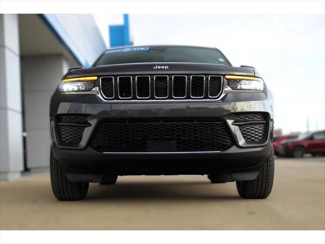 2025 Jeep Grand Cherokee GRAND CHEROKEE LAREDO X 4X2