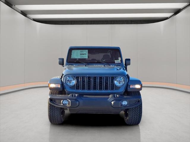 2025 Jeep Gladiator GLADIATOR NIGHTHAWK 4X4