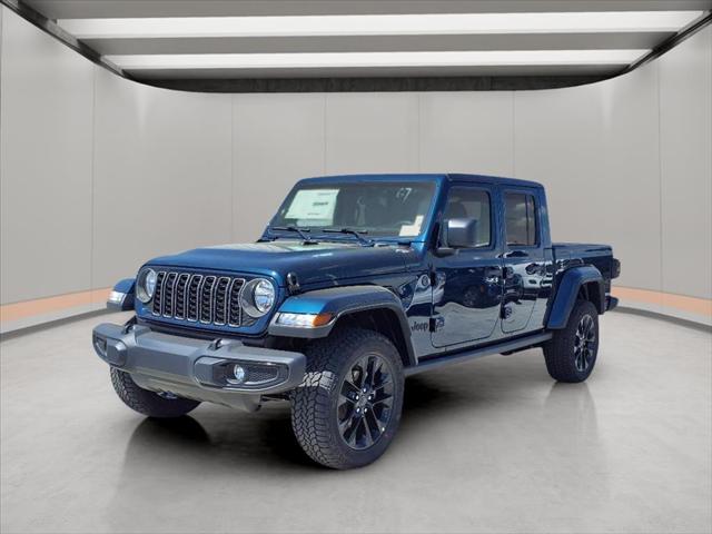 2025 Jeep Gladiator GLADIATOR NIGHTHAWK 4X4