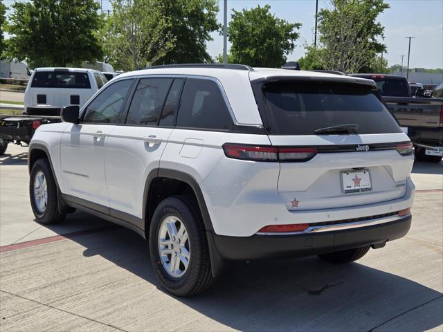 2025 Jeep Grand Cherokee GRAND CHEROKEE LAREDO 4X2
