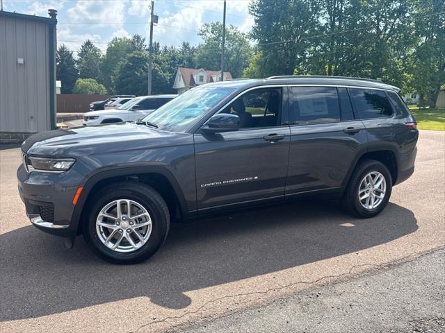 2025 Jeep Grand Cherokee GRAND CHEROKEE L LAREDO X 4X4