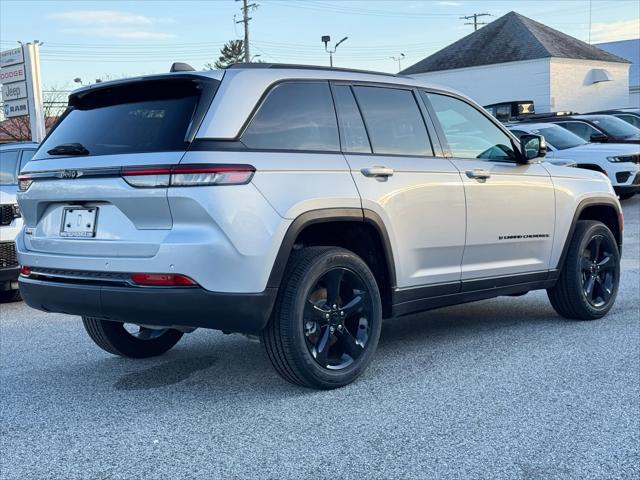 2025 Jeep Grand Cherokee Altitude X 4x4