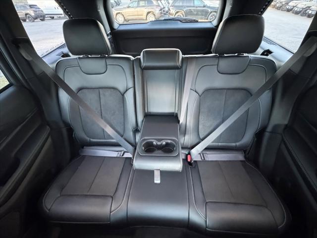 2025 Jeep Grand Cherokee Altitude X 4x4