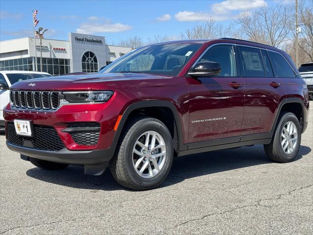 2025 Jeep Grand Cherokee GRAND CHEROKEE LAREDO X 4X4