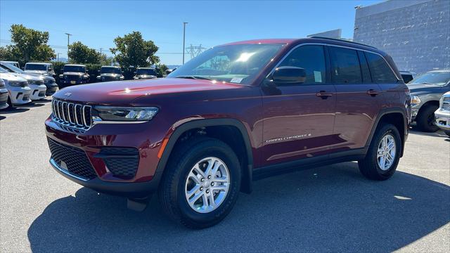 2025 Jeep Grand Cherokee GRAND CHEROKEE LAREDO 4X2