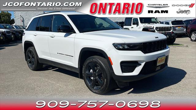 2025 Jeep Grand Cherokee GRAND CHEROKEE ALTITUDE 4X4