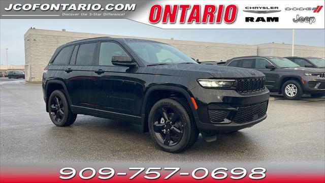 2025 Jeep Grand Cherokee GRAND CHEROKEE ALTITUDE 4X4