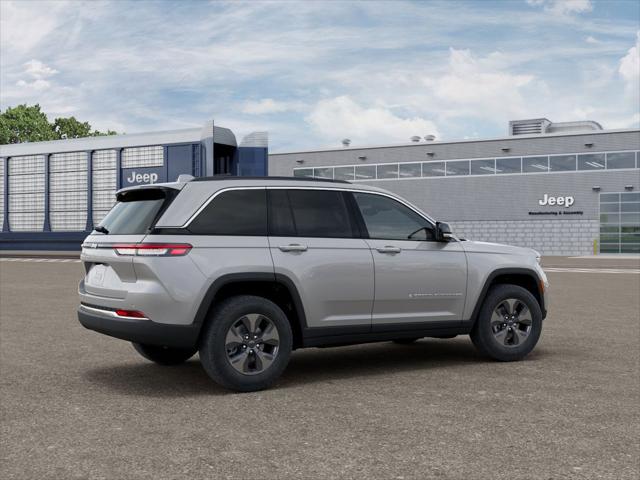 2025 Jeep Grand Cherokee Unknown