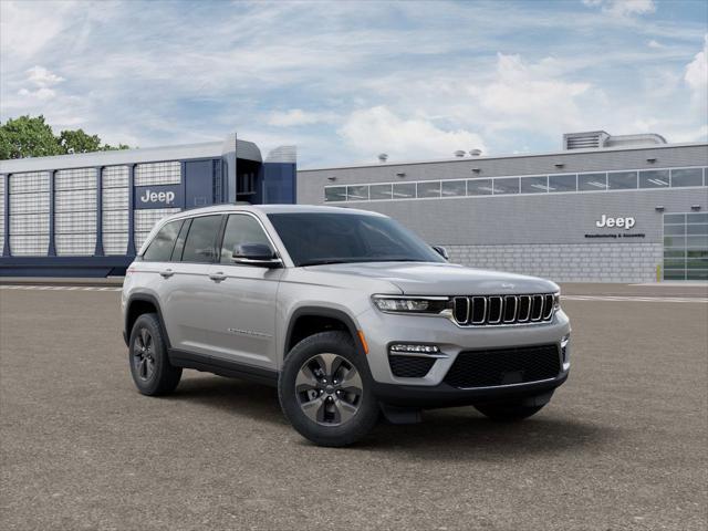 2025 Jeep Grand Cherokee Unknown