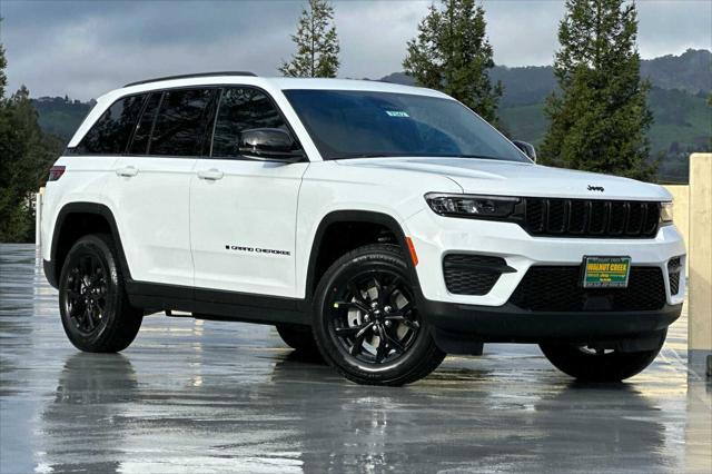 2025 Jeep Grand Cherokee GRAND CHEROKEE ALTITUDE X 4X4