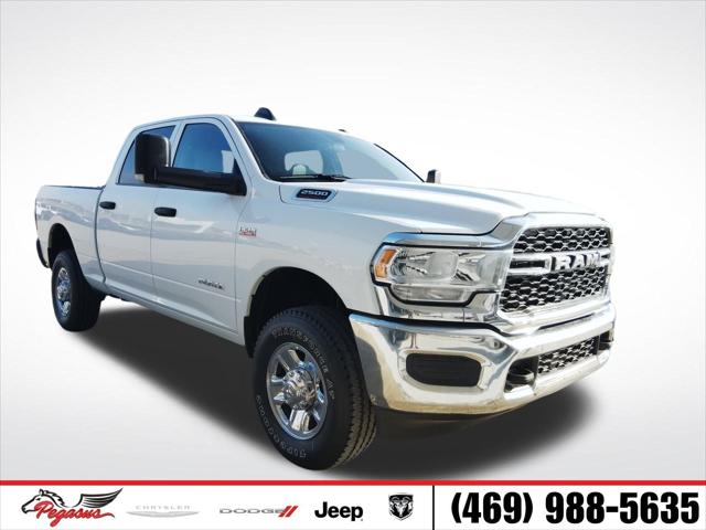 2022 RAM 2500 Tradesman Crew Cab 4x4 64 Box