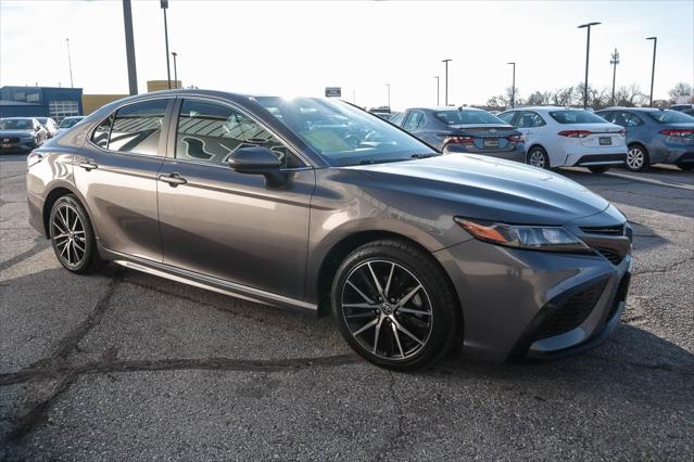 2021 Toyota Camry SE