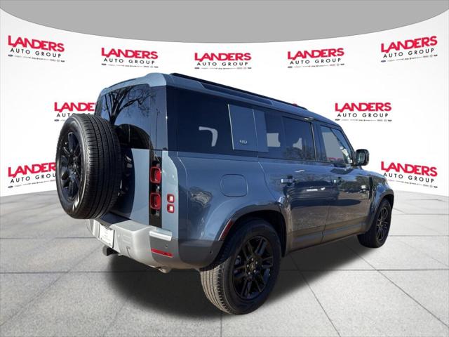 2024 Land Rover Defender 110 P300