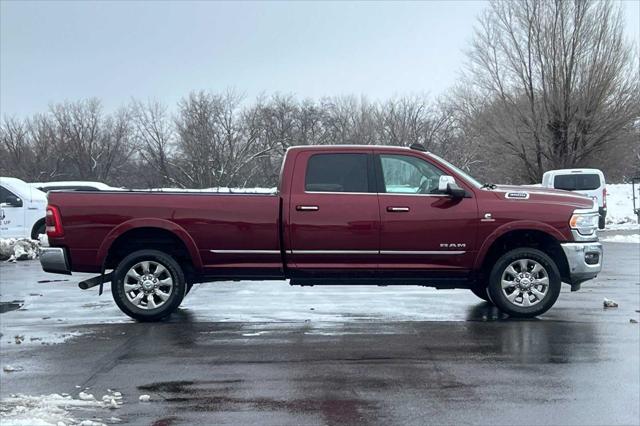 2020 RAM 3500 Limited Crew Cab 4x4 8 Box