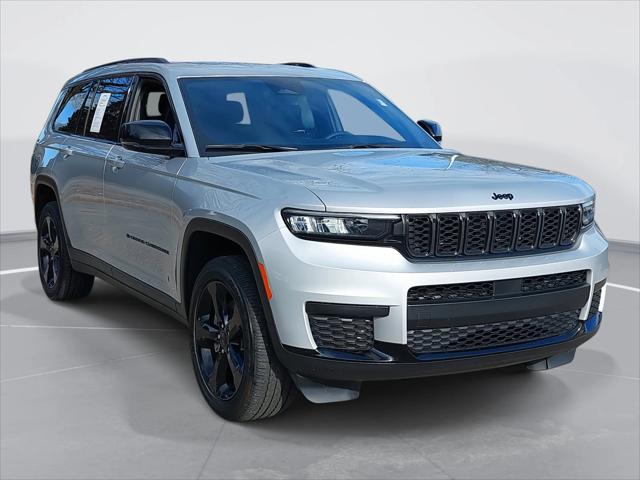 2023 Jeep Grand Cherokee L Altitude 4x4