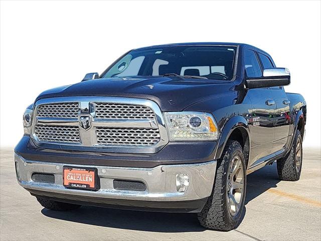 2017 RAM 1500 Laramie Crew Cab 4x4 57 Box