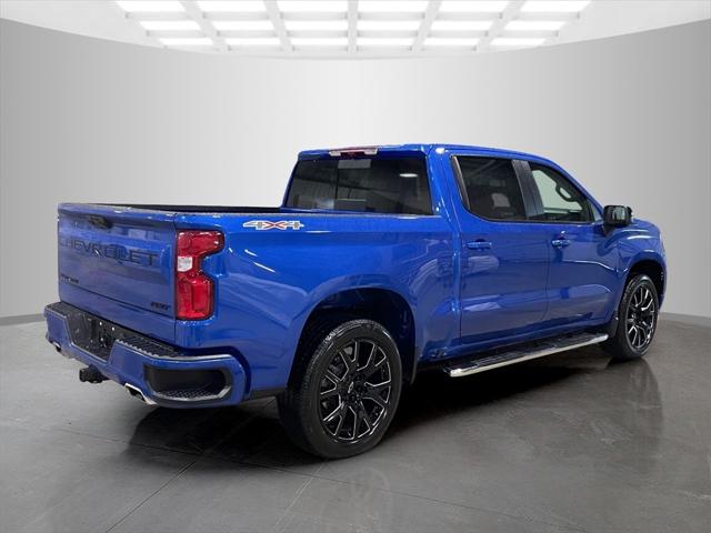 2022 Chevrolet Silverado 1500 4WD Crew Cab Short Bed RST