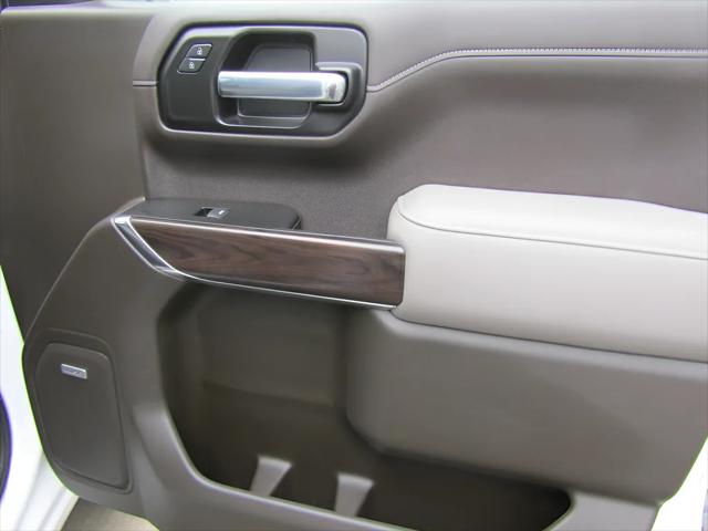 2021 GMC Sierra 1500 4WD Crew Cab Short Box SLT