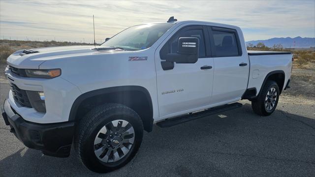 2024 Chevrolet Silverado 2500HD 4WD Crew Cab Standard Bed Custom