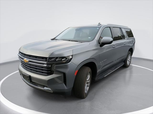 2023 Chevrolet Suburban 4WD LT