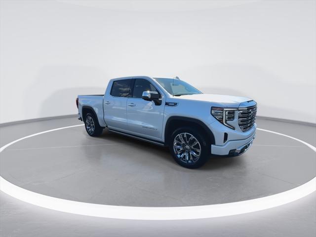 2023 GMC Sierra 1500 4WD Crew Cab Short Box Denali