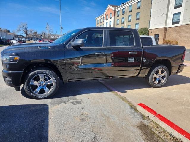 2025 RAM Ram 1500 RAM 1500 TRADESMAN CREW CAB 4X4 57 BOX