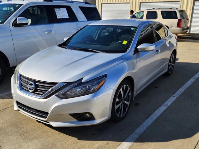 2016 Nissan Altima 2.5 SR