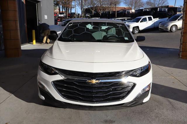 2020 Chevrolet Malibu FWD LS