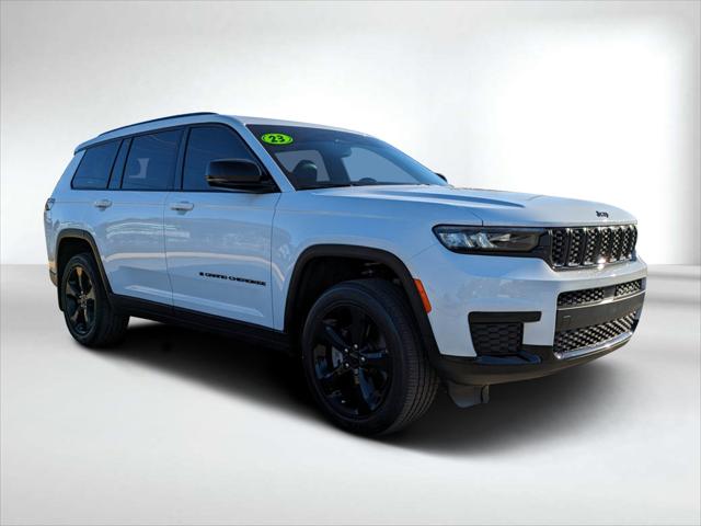 2023 Jeep Grand Cherokee L Altitude 4x2