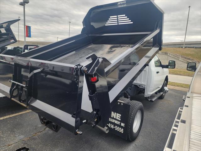 2024 RAM Ram 3500 Chassis Cab RAM 3500 TRADESMAN CHASSIS REGULAR CAB 4X4 60 CA