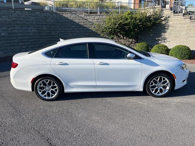 2016 Chrysler 200 C 2016 Chrysler 200 C