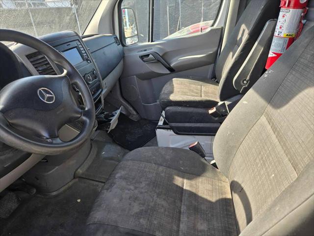 2014 Mercedes-Benz Sprinter 2500 High Roof