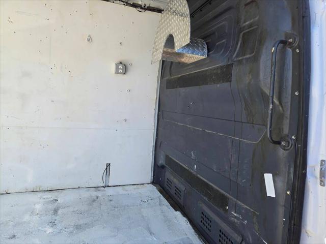 2014 Mercedes-Benz Sprinter 2500 High Roof
