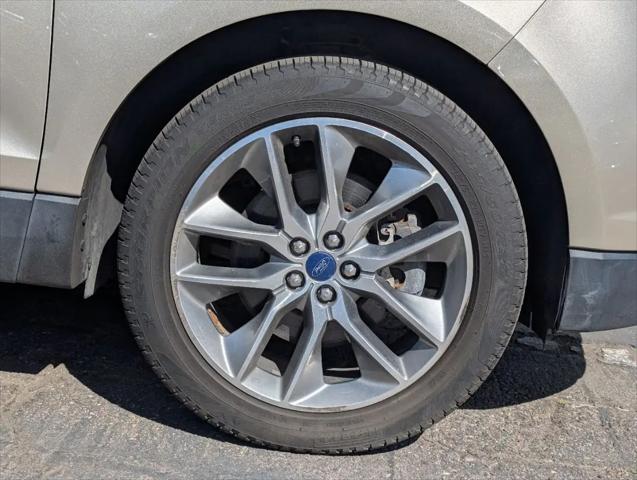 2017 Ford Edge Titanium