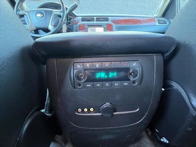 2014 Chevrolet Suburban LTZ