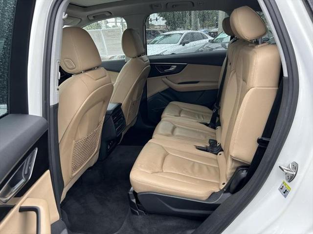 2020 Audi Q7 Premium Plus 55 TFSI quattro Tiptronic