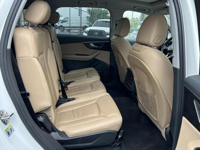 2020 Audi Q7 Premium Plus 55 TFSI quattro Tiptronic