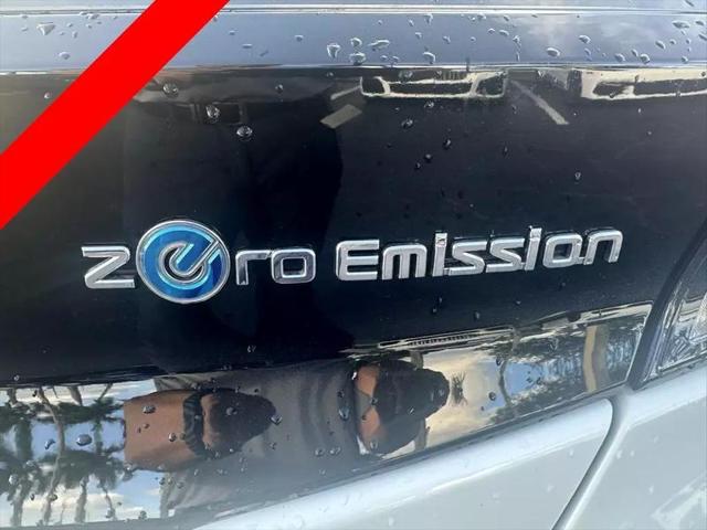 2022 Nissan LEAF S 40 kWh
