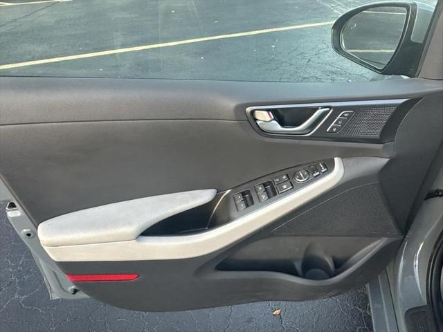 2021 Hyundai IONIQ Electric Limited