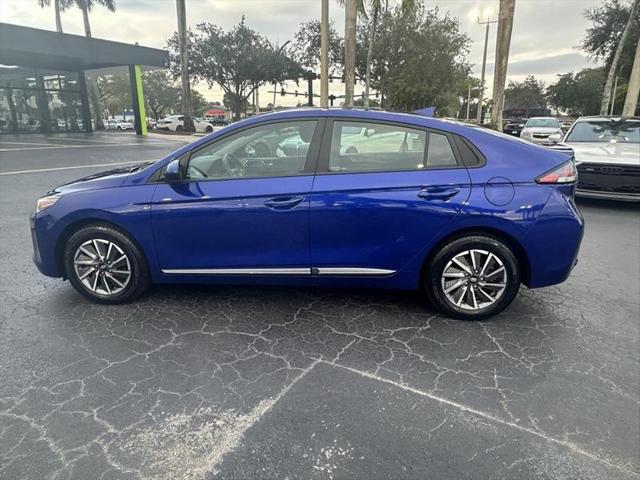 2021 Hyundai IONIQ Electric SE